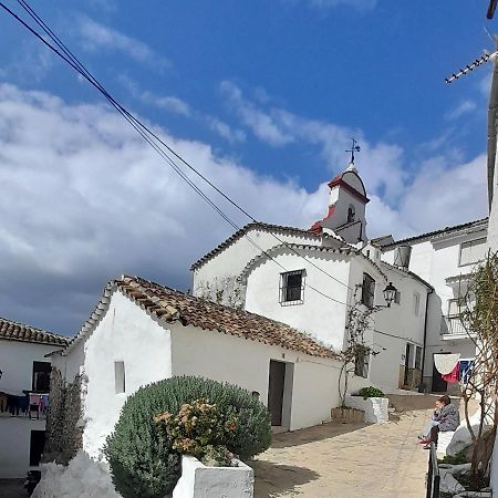 Estudio Con Encanto Ubrique Wifi Buitenkant foto